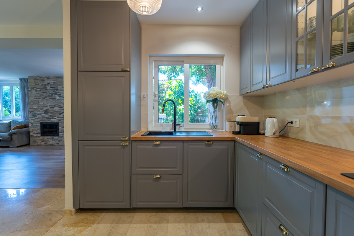 Huis te koop in Marbesa | 4 slaapkamers H5129818