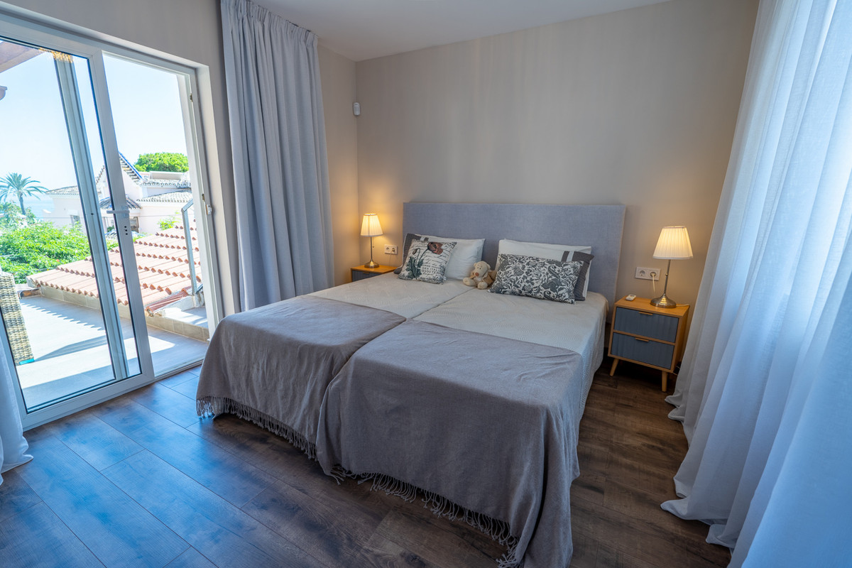 Huis te koop in Marbesa | 4 slaapkamers H5129818