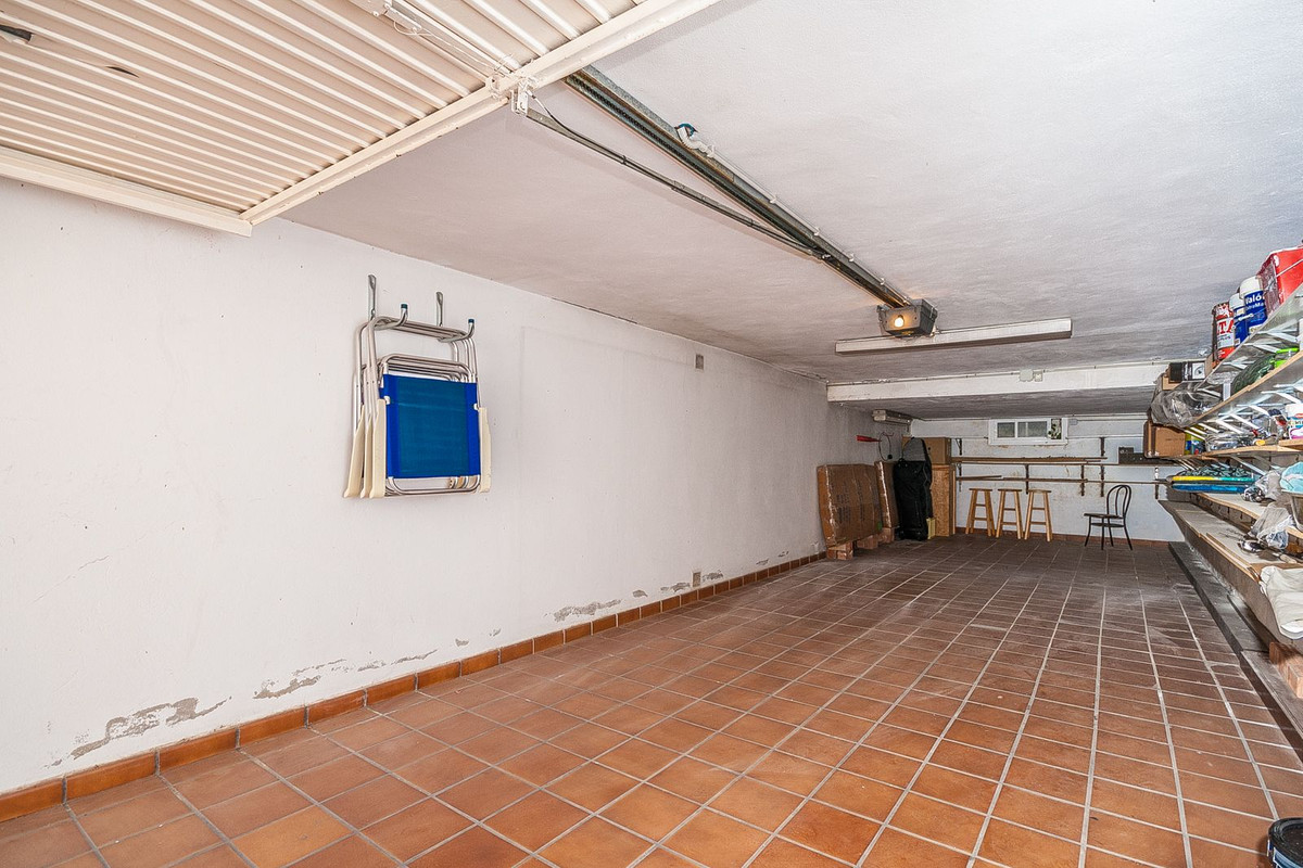 Huis te koop in Marbesa | 4 slaapkamers H5140054
