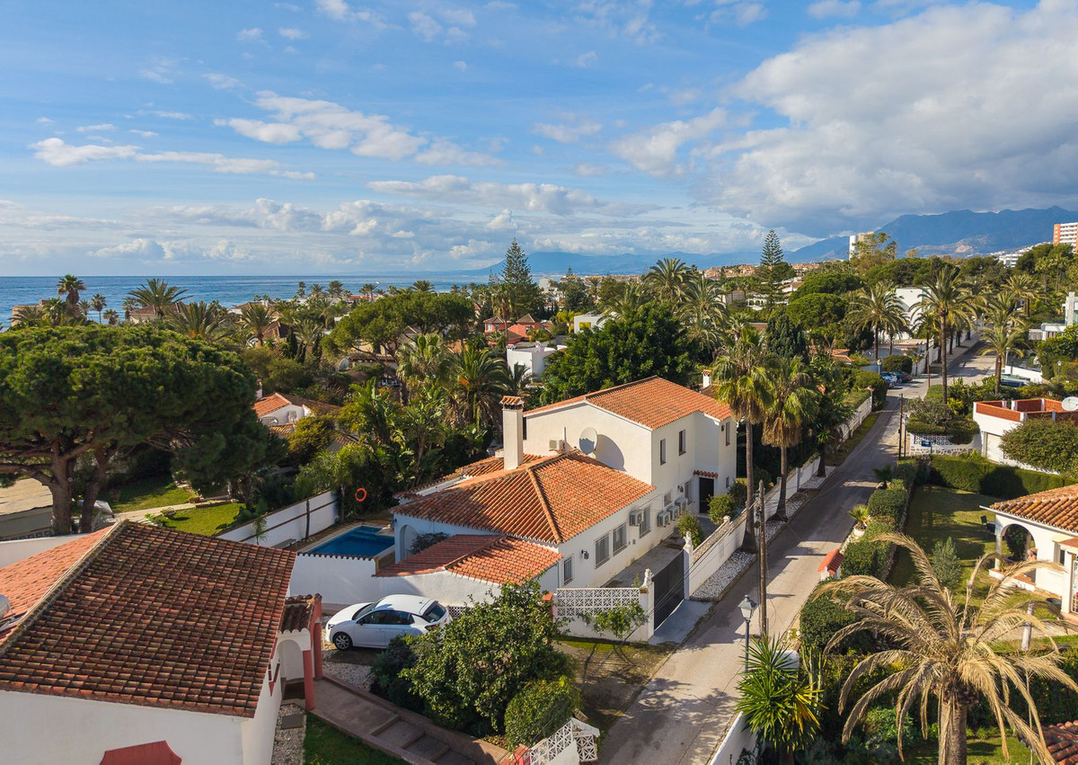 Huis te koop in Marbesa | 5 slaapkamers H5287156