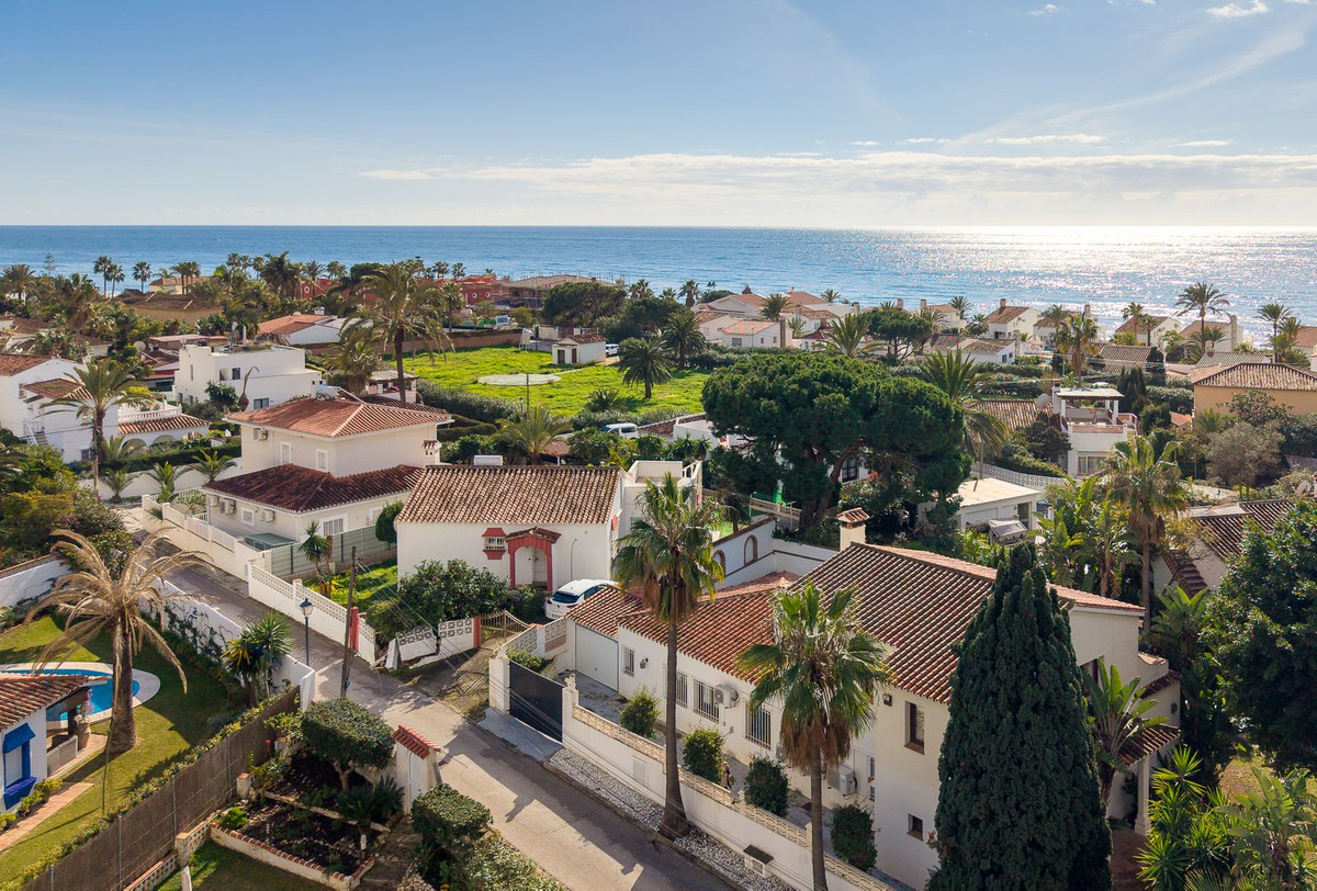 Huis te koop in Marbesa | 5 slaapkamers H5287156