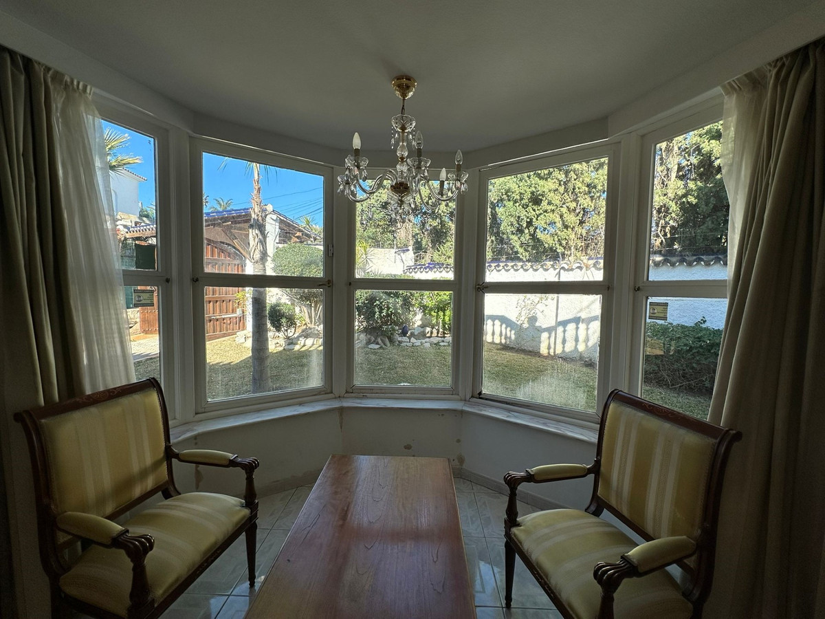 Huis te koop in Marbesa | 5 slaapkamers H5304679