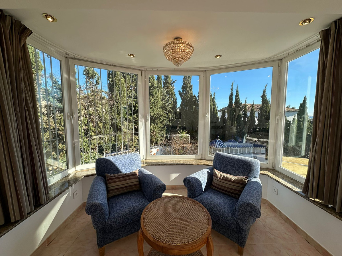 Huis te koop in Marbesa | 5 slaapkamers H5304679