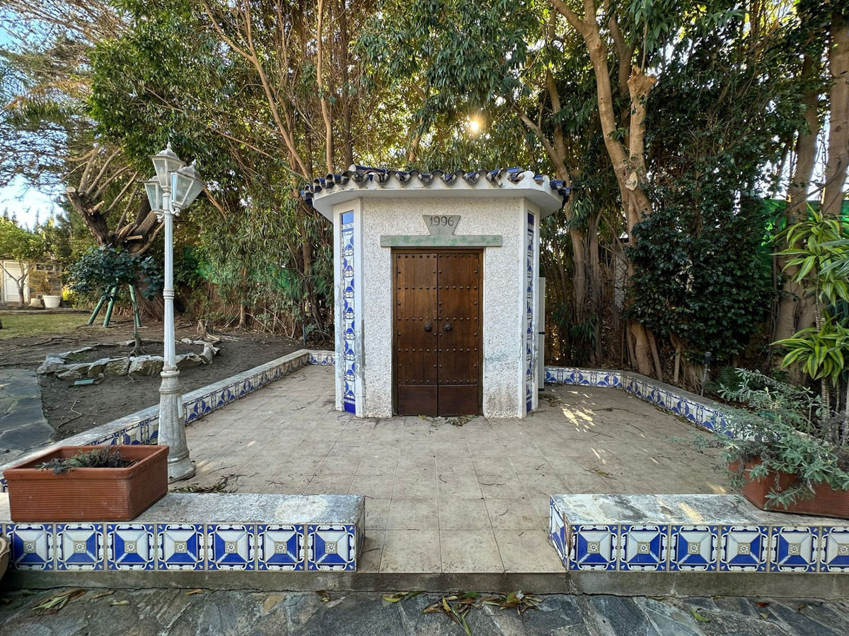 Huis te koop in Marbesa | 5 slaapkamers H5304679