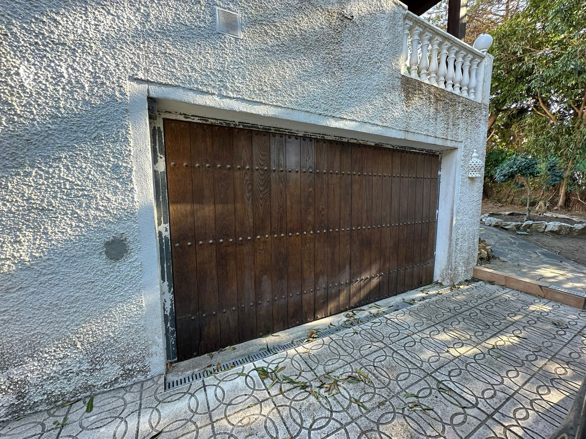 Huis te koop in Marbesa | 5 slaapkamers H5304679