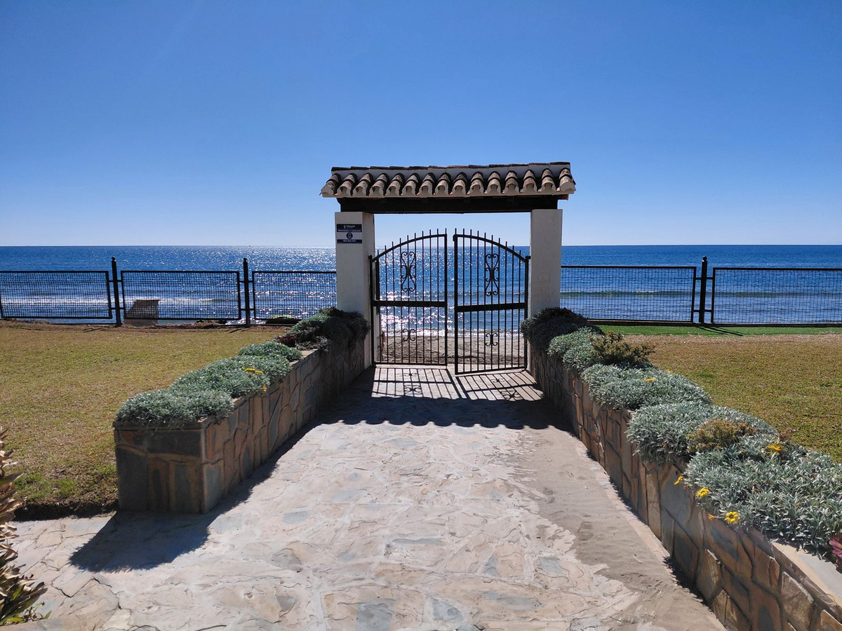 Property main view 42