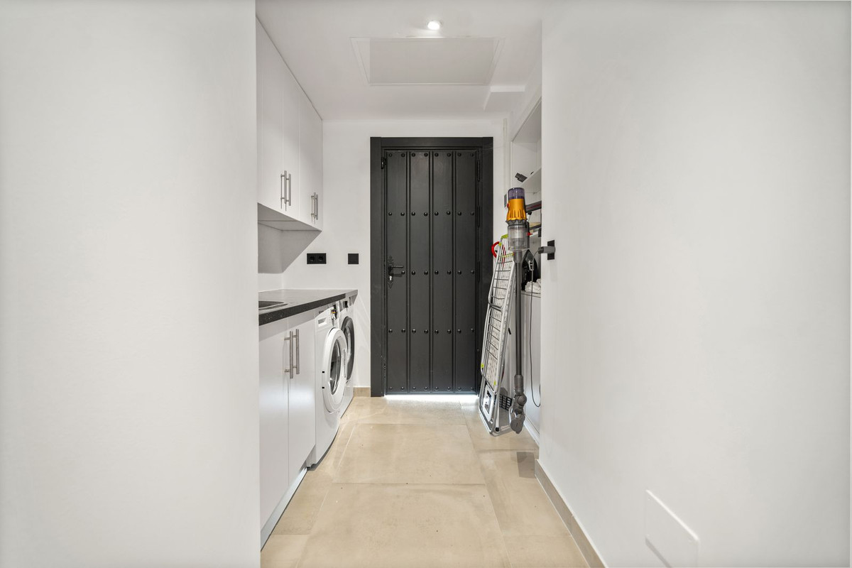 Property main view 33