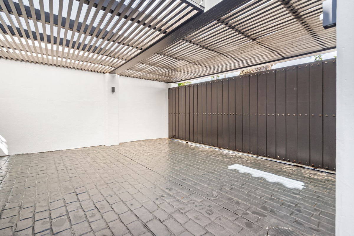 Property main view 37