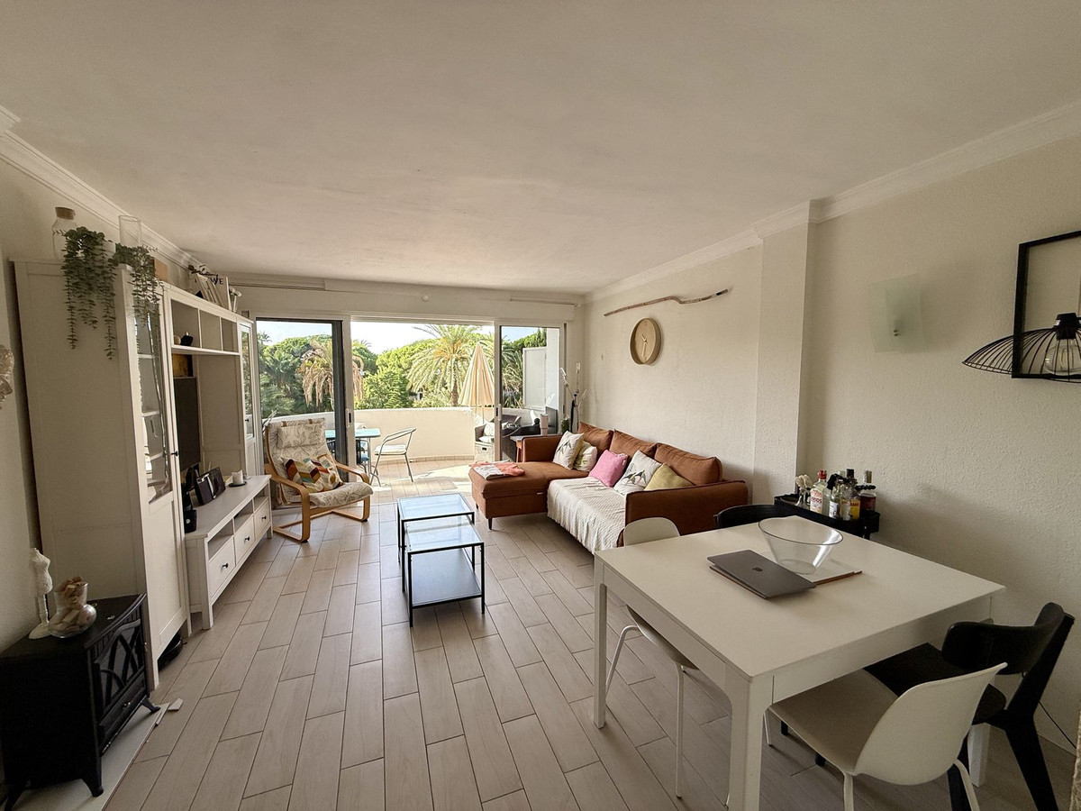 Appartement te koop in Marbesa | 1 slaapkamers H5465428