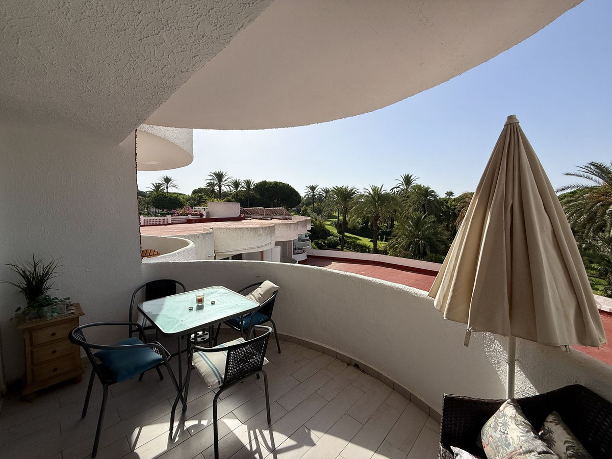 Appartement te koop in Marbesa | 1 slaapkamers H5465428