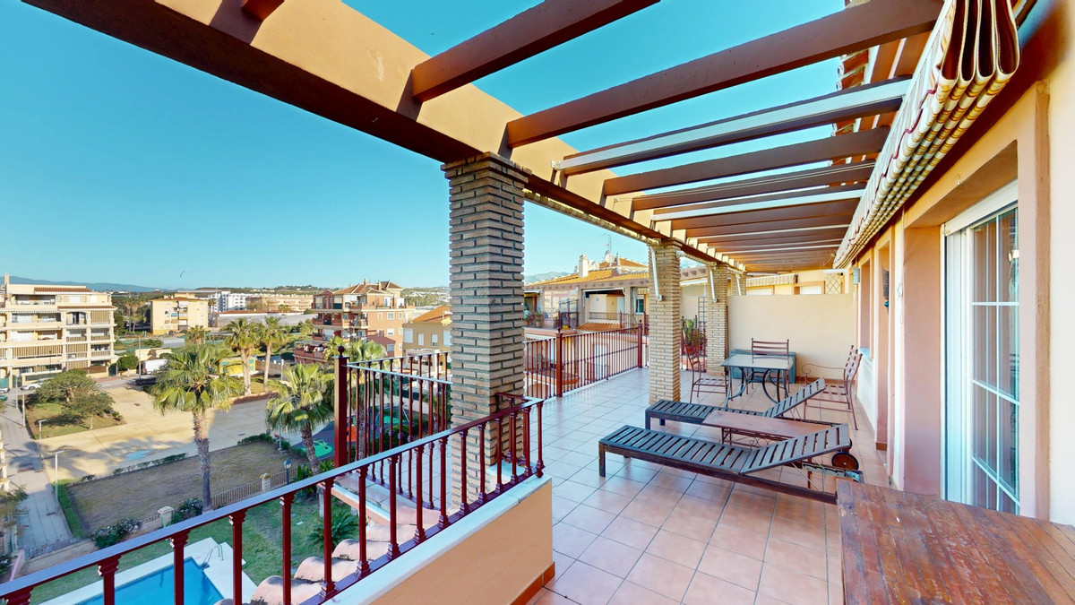 Penthouse in Mezquitilla-25