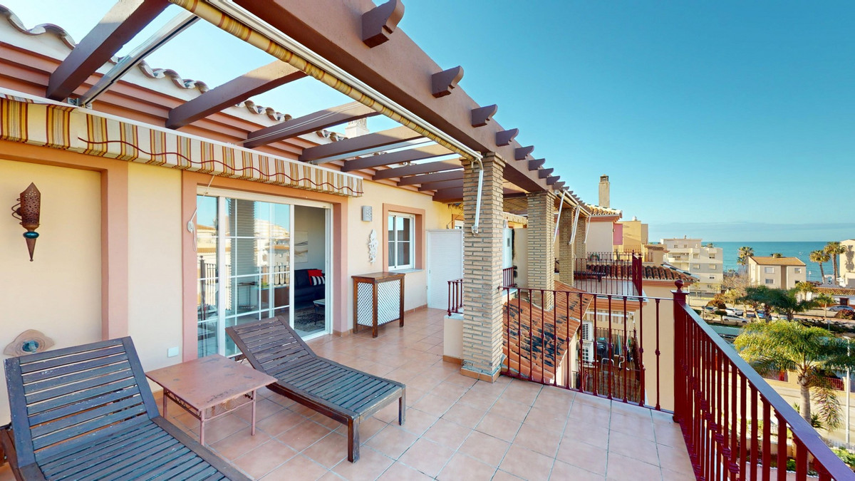 Penthouse in Mezquitilla-27