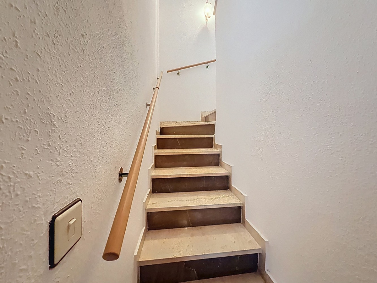 Penthouse te koop in Mezquitilla | 2 slaapkamers H5366275