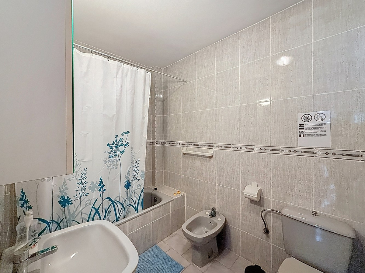 Penthouse te koop in Mezquitilla | 2 slaapkamers H5366275