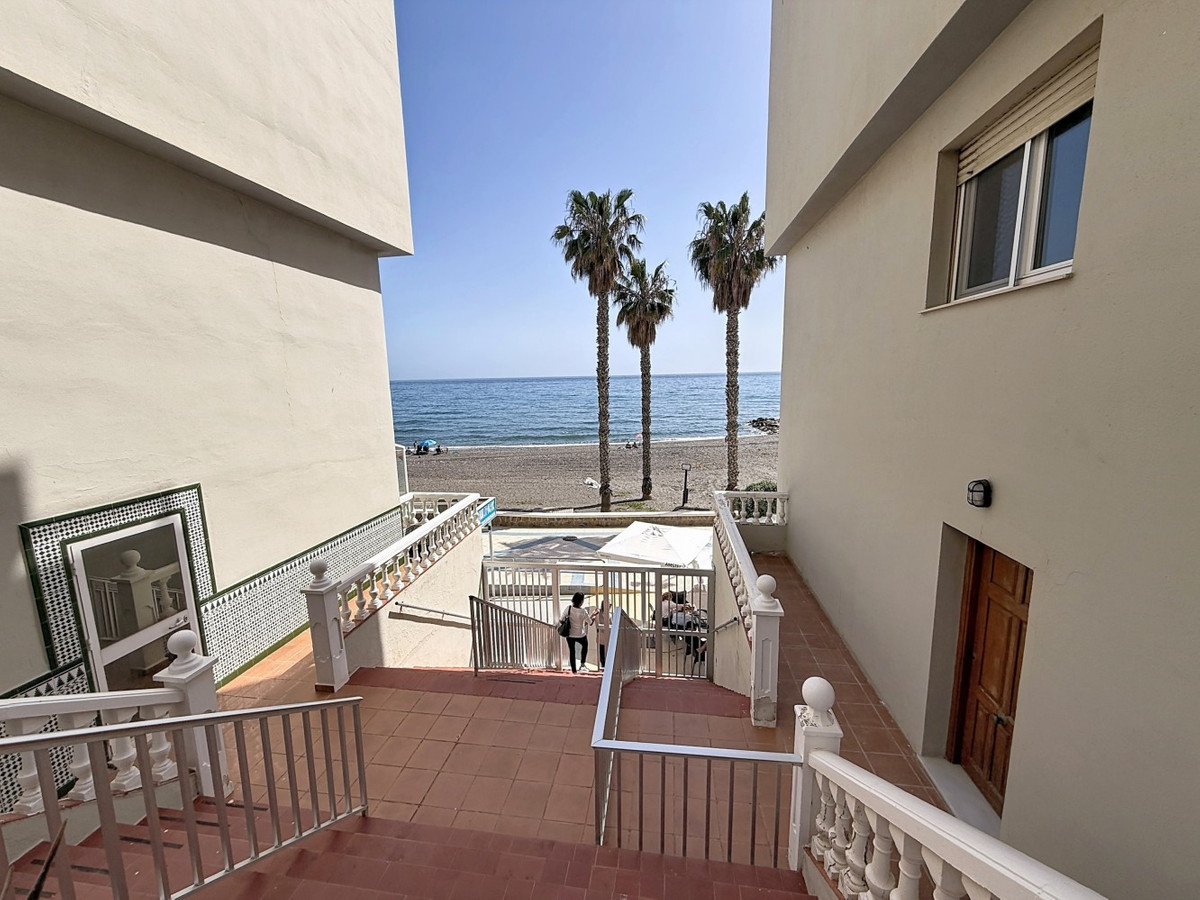 Penthouse te koop in Mezquitilla | 2 slaapkamers H5366275