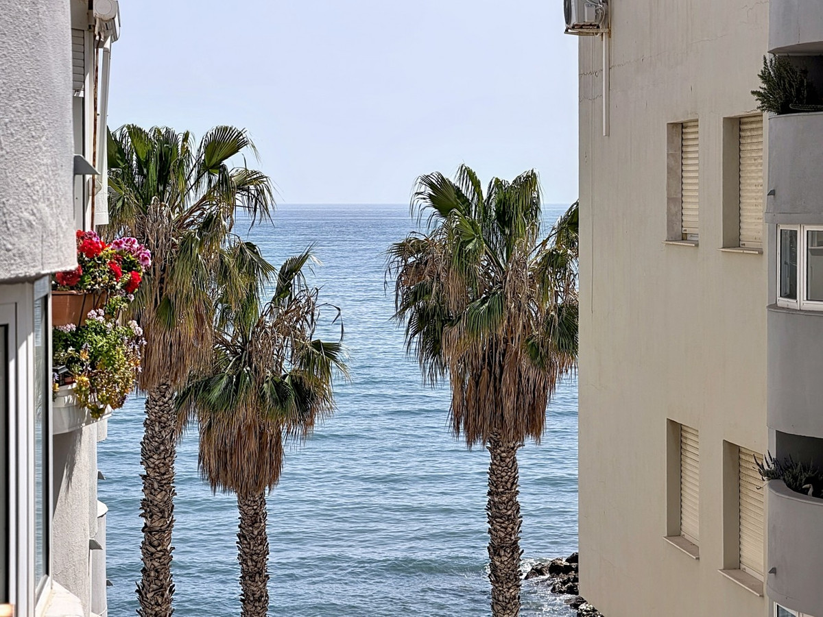 Penthouse te koop in Mezquitilla | 2 slaapkamers H5366275