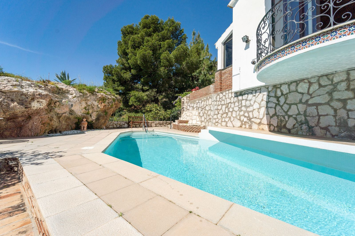 Detached Villa for sale in Mijas | 4 bedrooms H5005570
