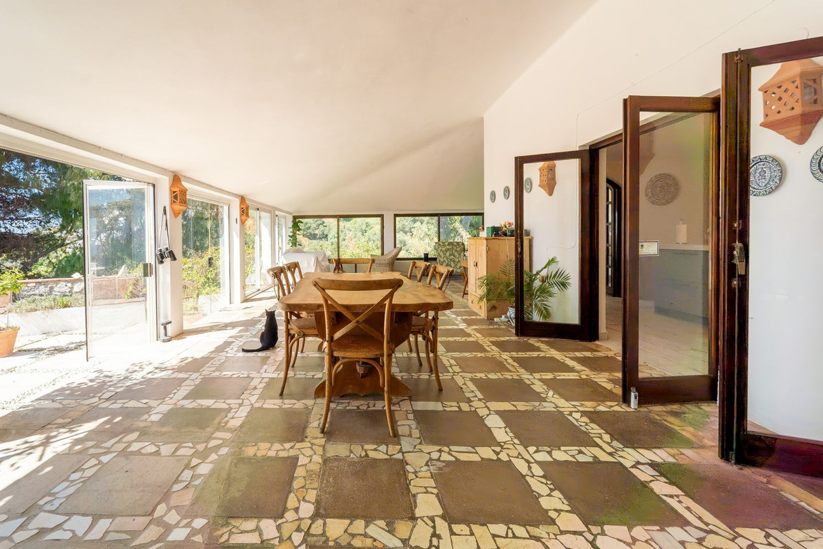 Detached Villa for sale in Mijas | 4 bedrooms H5005570