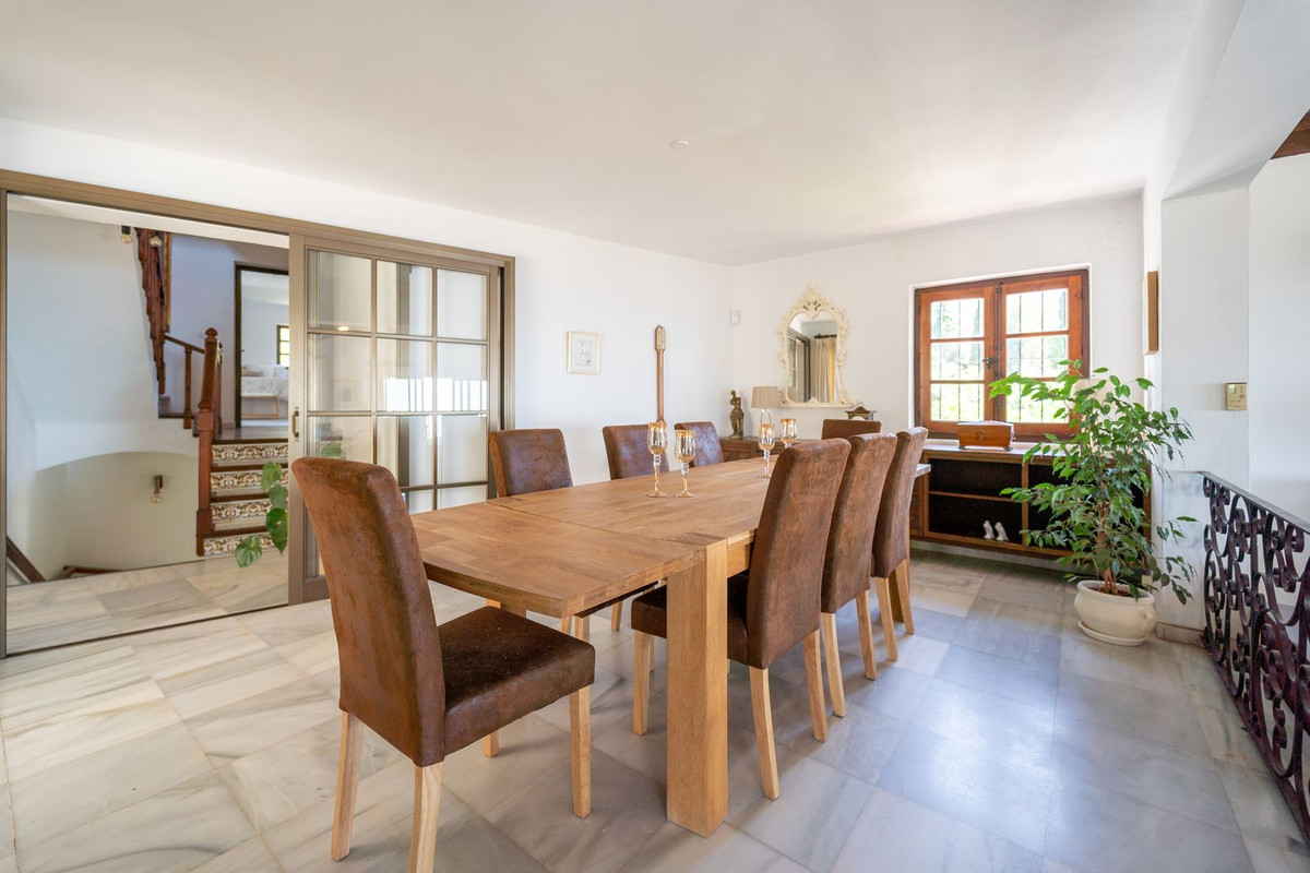 Detached Villa for sale in Mijas | 4 bedrooms H5005570