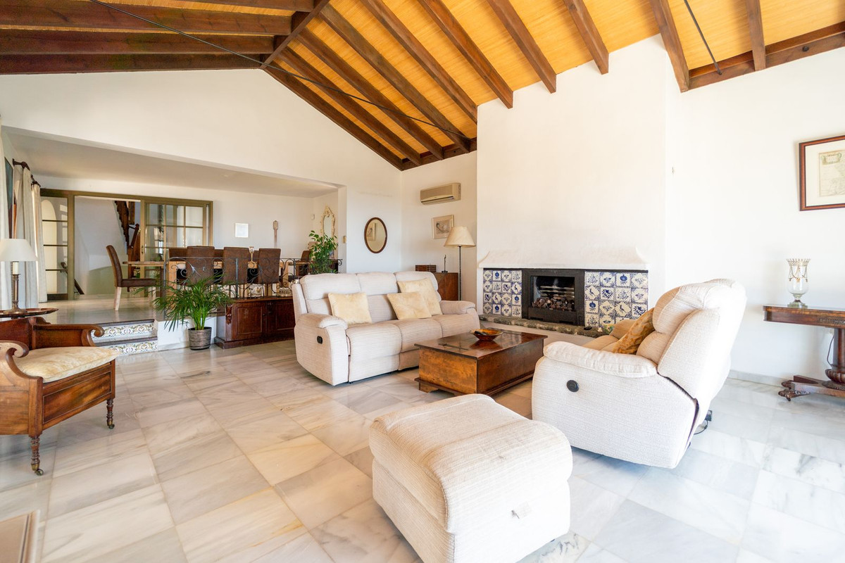 Detached Villa for sale in Mijas | 4 bedrooms H5005570
