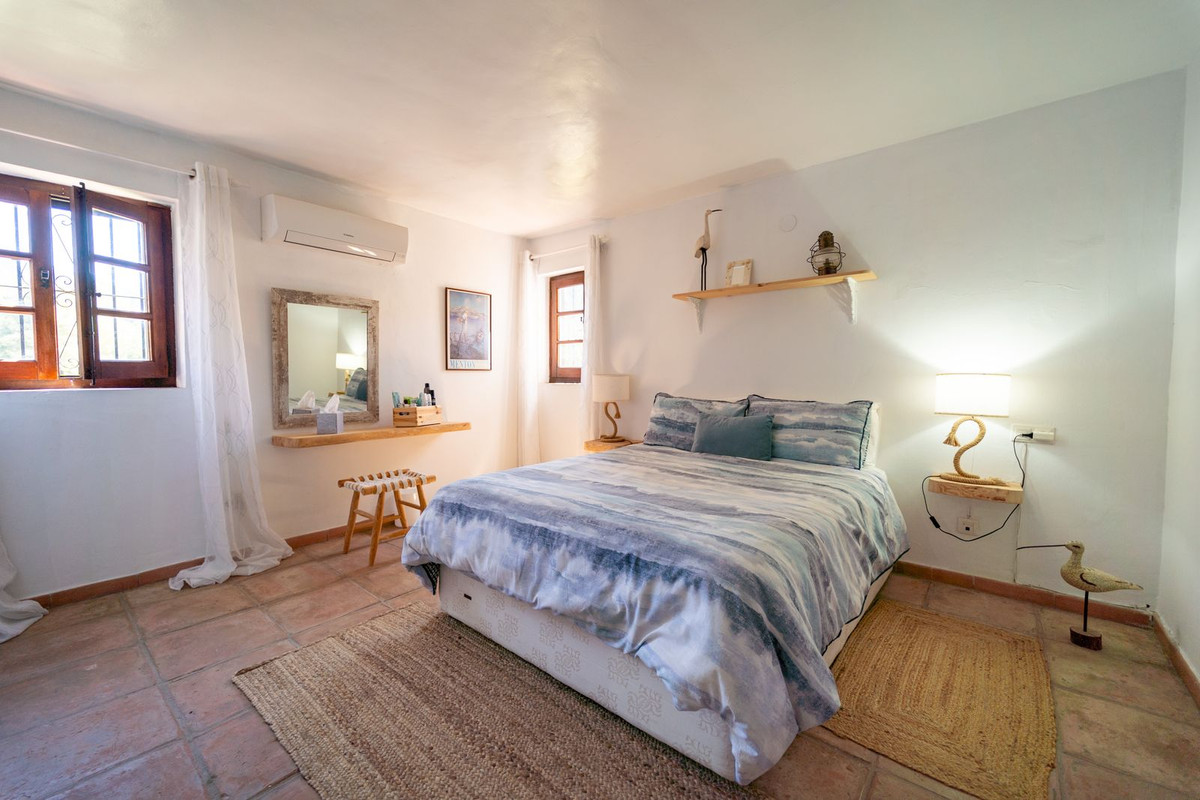 Detached Villa for sale in Mijas | 4 bedrooms H5005570