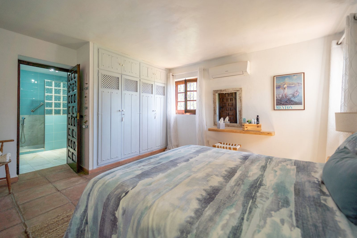 Detached Villa for sale in Mijas | 4 bedrooms H5005570