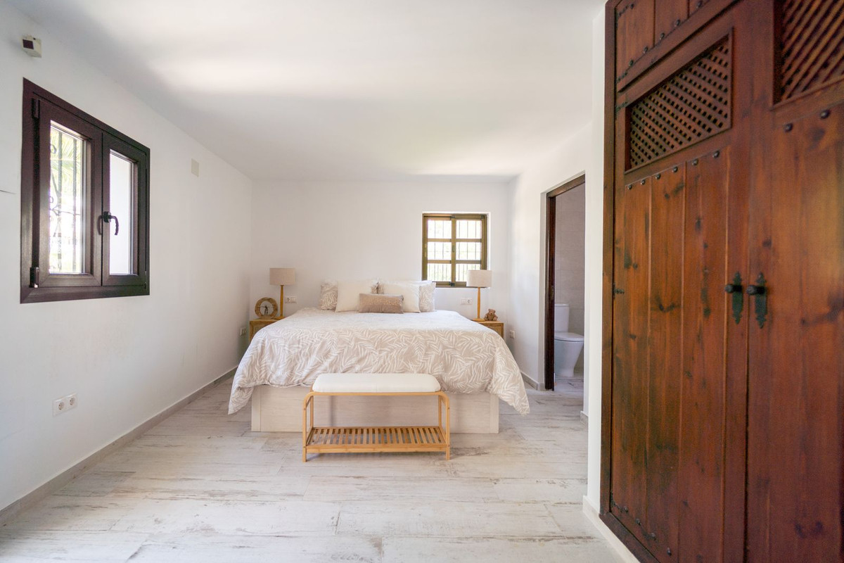Detached Villa for sale in Mijas | 4 bedrooms H5005570