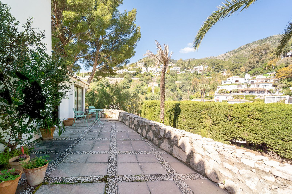 Detached Villa for sale in Mijas | 4 bedrooms H5005570