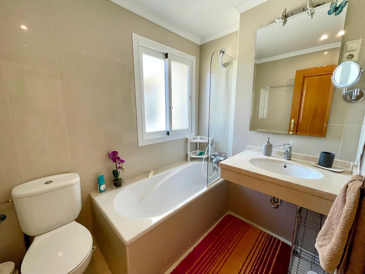 Penthouse te koop in Mijas | 3 slaapkamers H5103526