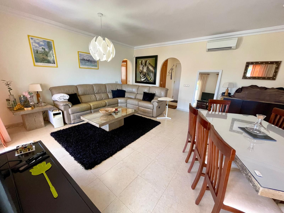 Penthouse te koop in Mijas | 3 slaapkamers H5103526