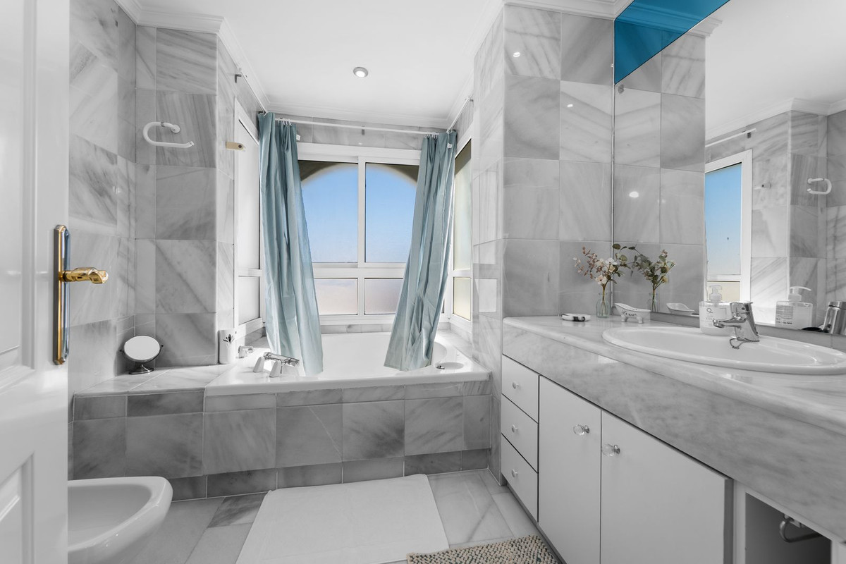 Appartement te koop in Mijas | 3 slaapkamers H5308819