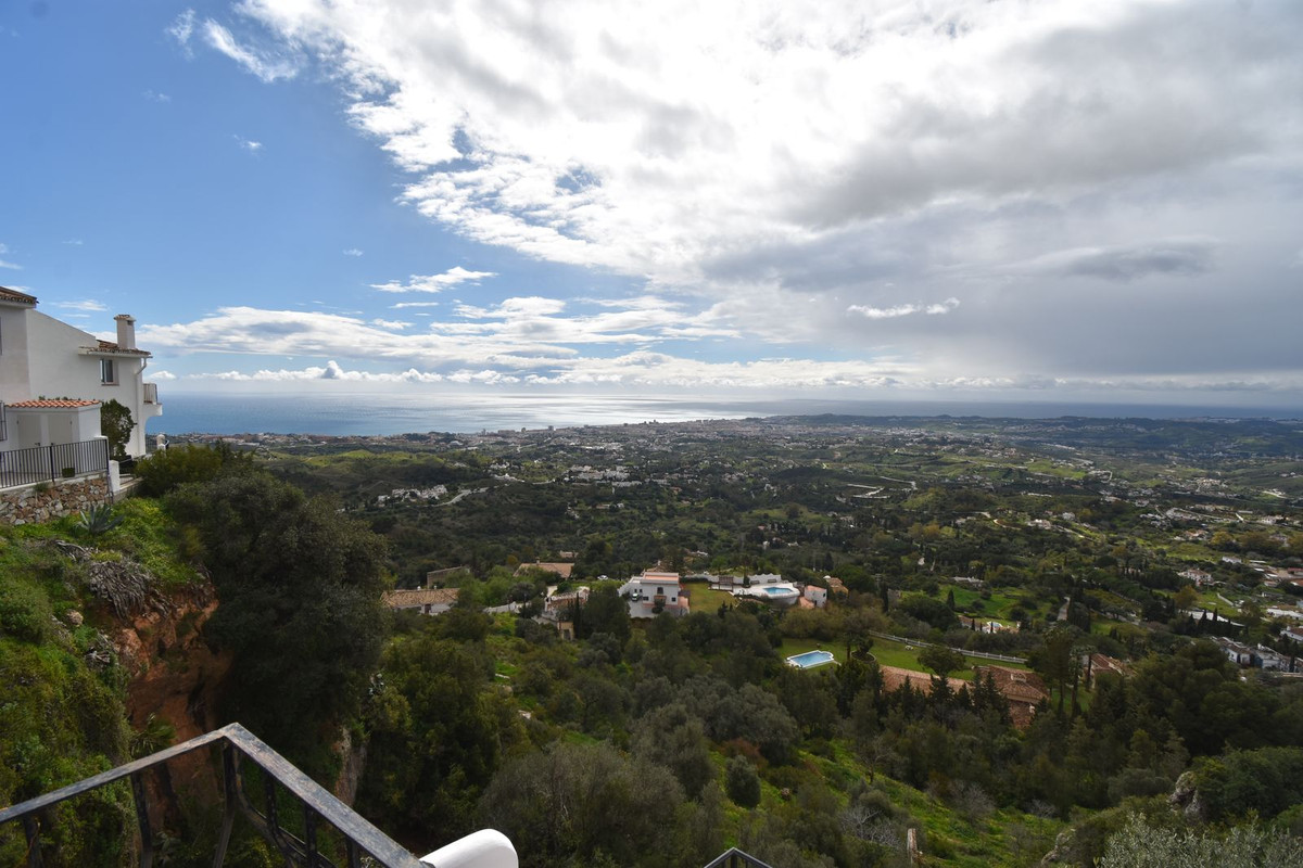 Duplex te koop in Mijas | 1 slaapkamers H5324254