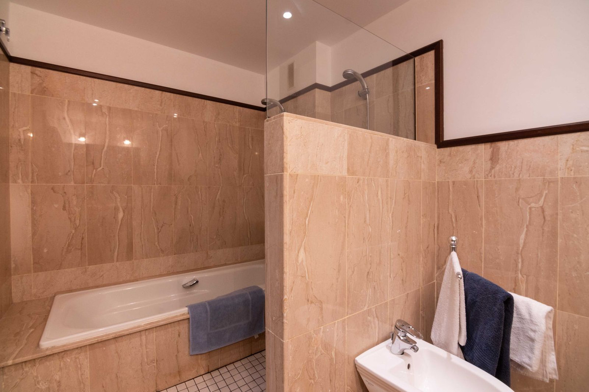 Appartement te koop in Mijas | 2 slaapkamers H5392243
