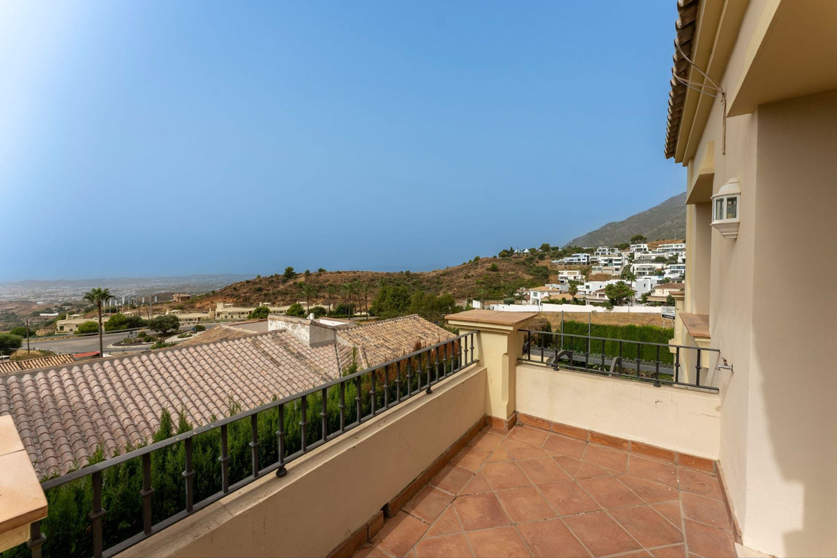 Property main view 33