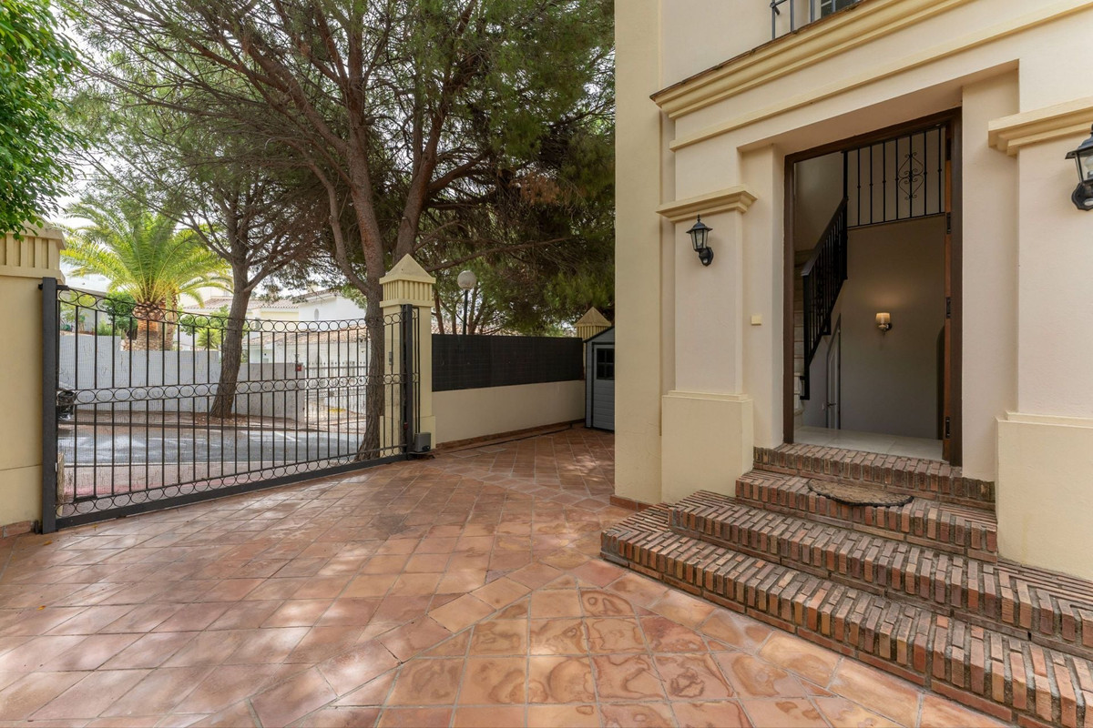 Property main view 38