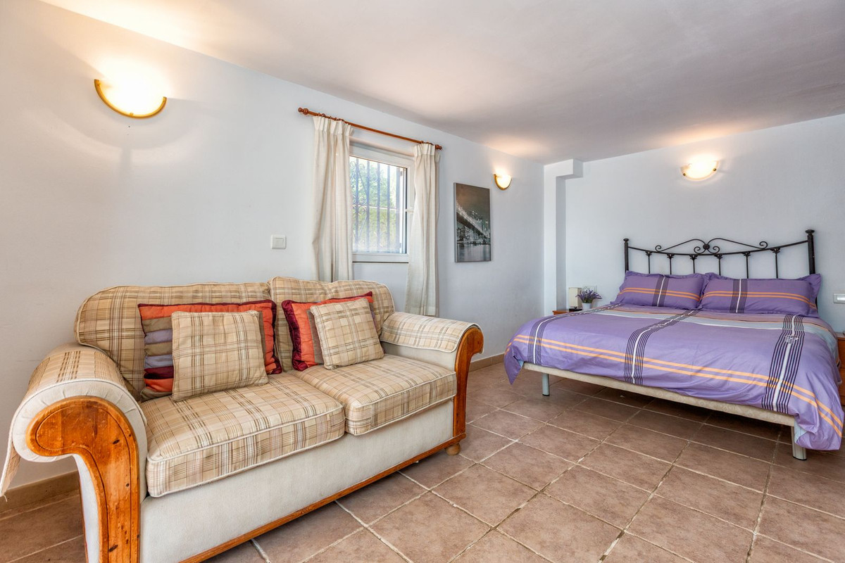 Property main view 44
