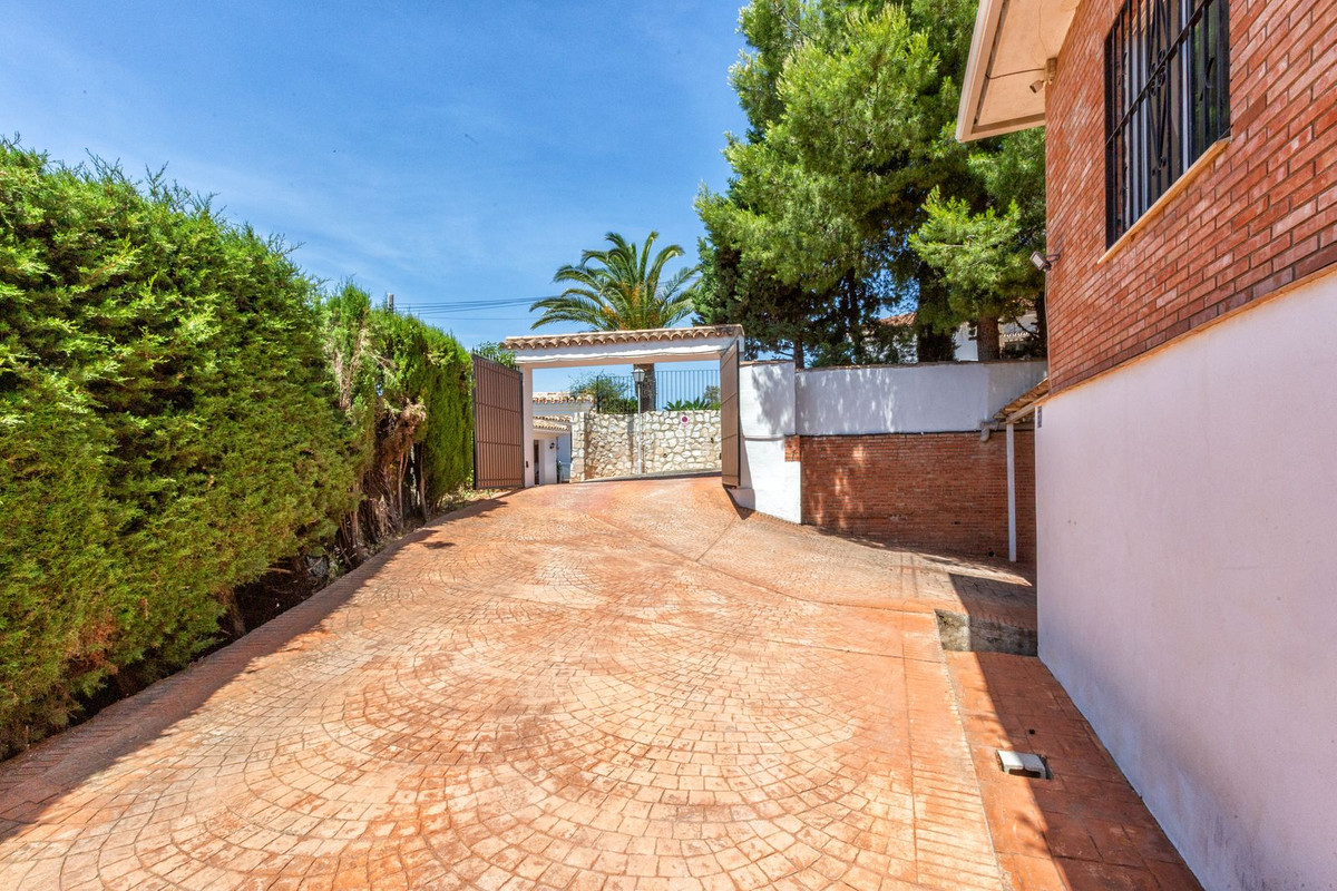 Property main view 50