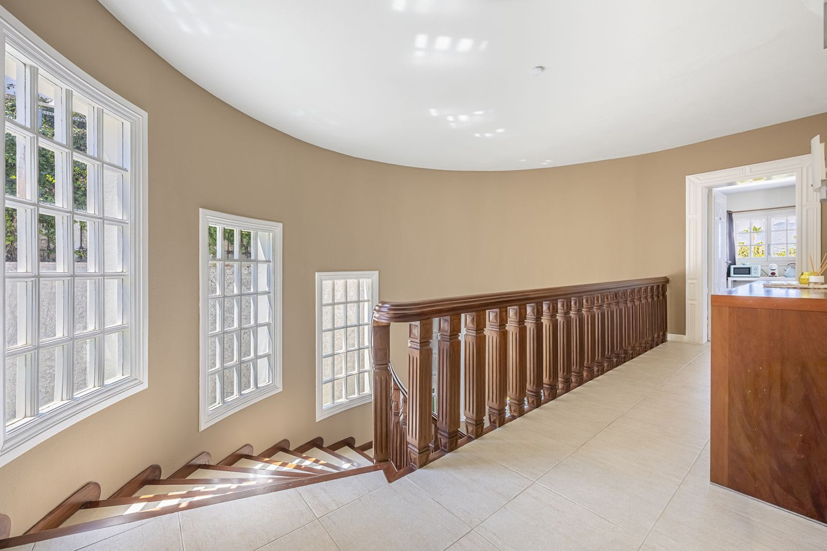 Penthouse te koop in Mijas | 5 slaapkamers H5432395
