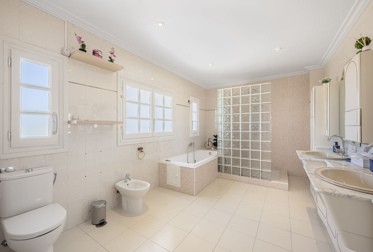 Penthouse te koop in Mijas | 5 slaapkamers H5432395