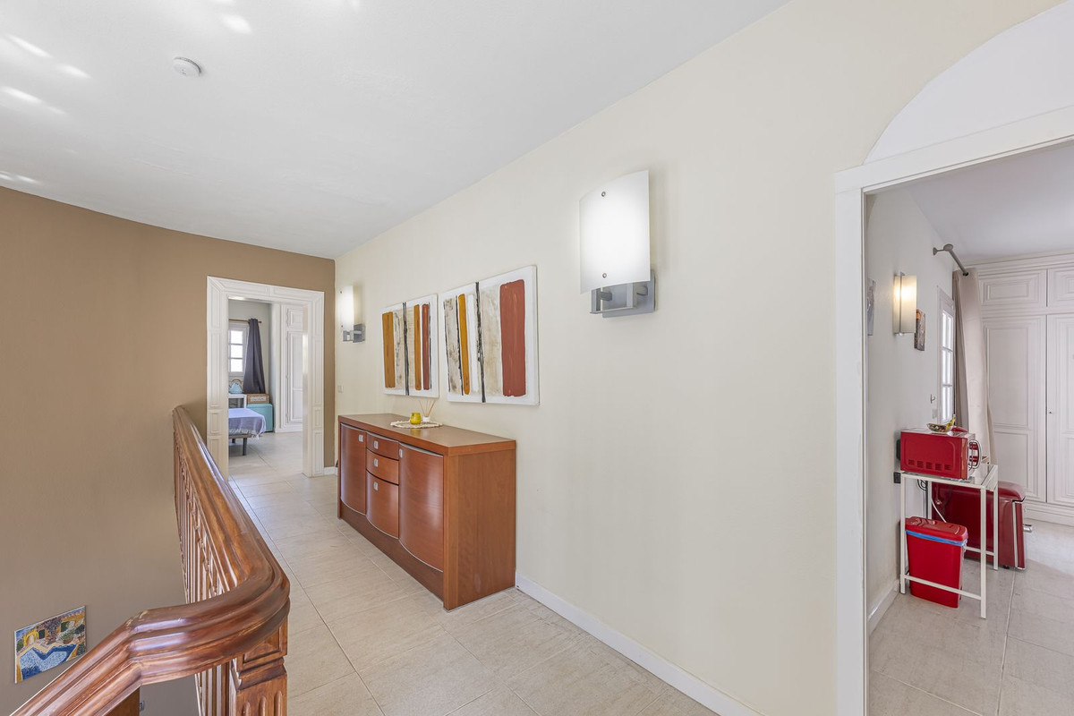 Penthouse te koop in Mijas | 5 slaapkamers H5432395