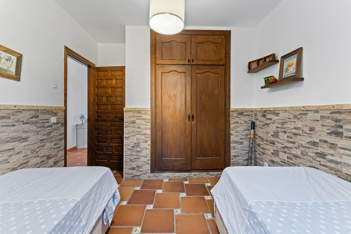 Appartement te koop in Mijas | 4 slaapkamers H5444962
