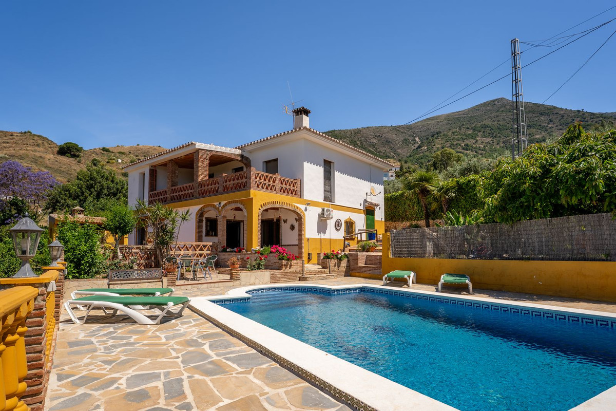 Appartement te koop in Mijas | 4 slaapkamers H5444962