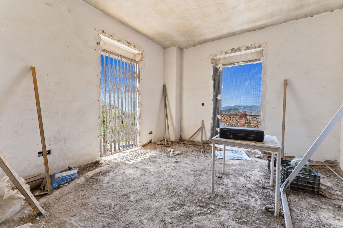 Appartement te koop in Mijas | 4 slaapkamers H5444962