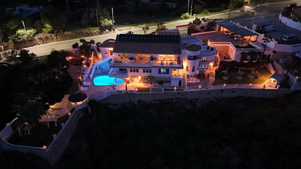 Appartement te koop in Mijas | 11 slaapkamers H5444968