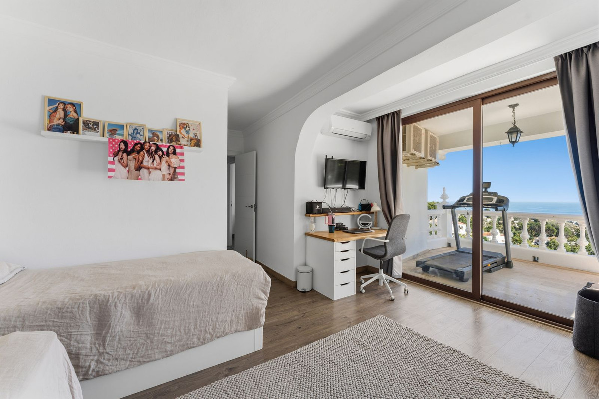 Appartement te koop in Mijas | 11 slaapkamers H5444968