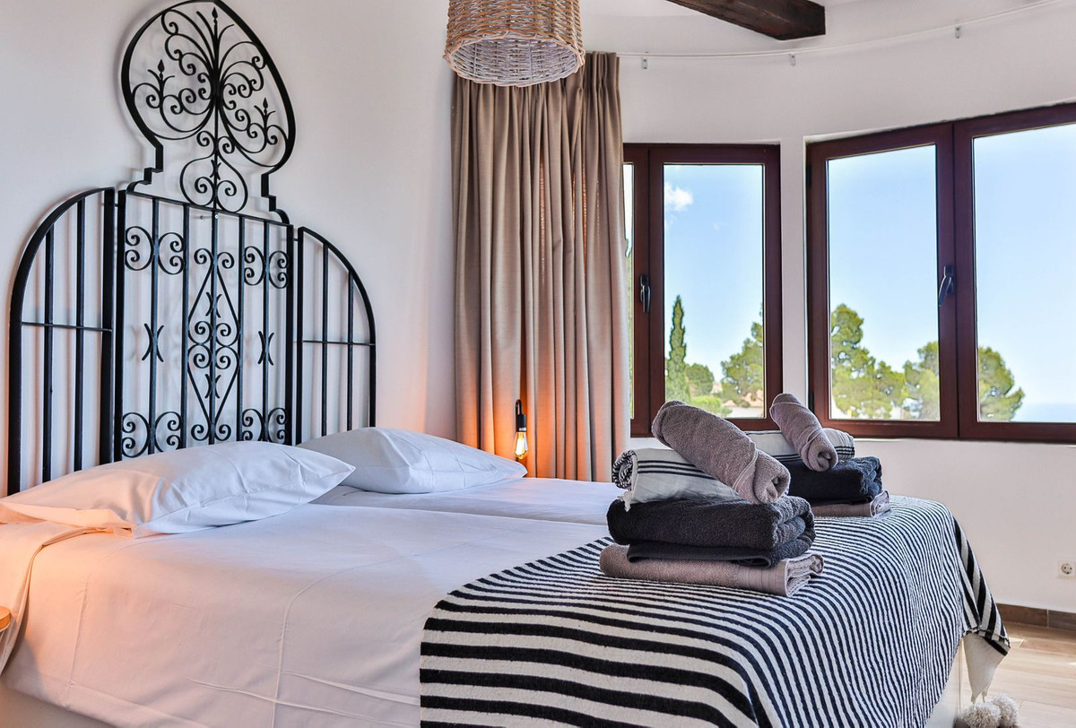 Appartement te koop in Mijas | 11 slaapkamers H5444968
