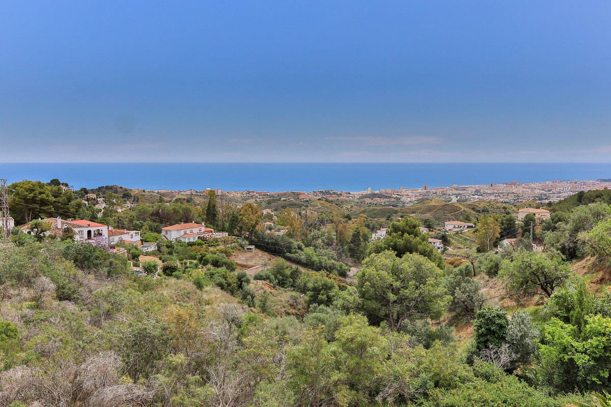 Appartement te koop in Mijas | 11 slaapkamers H5444968