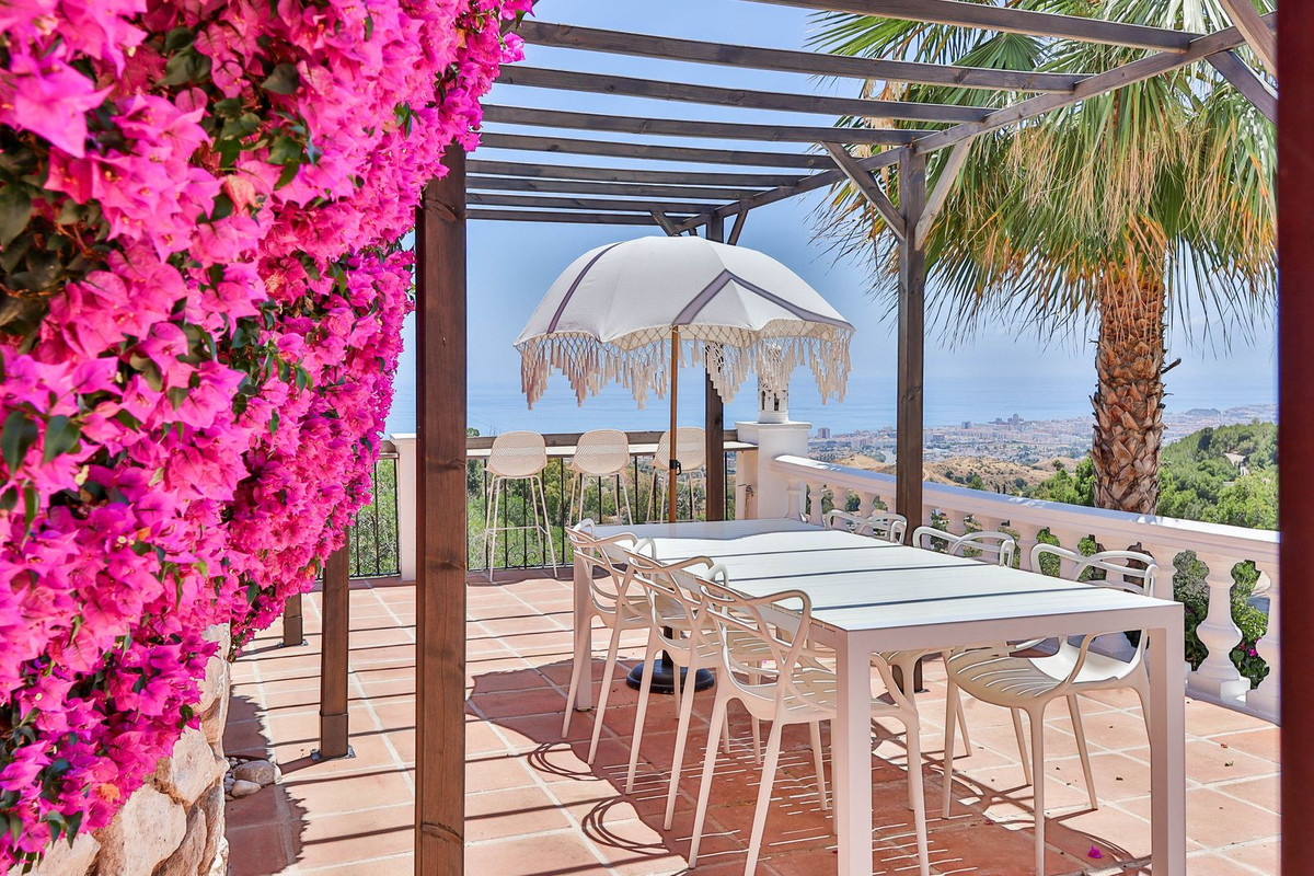 Appartement te koop in Mijas | 11 slaapkamers H5444968