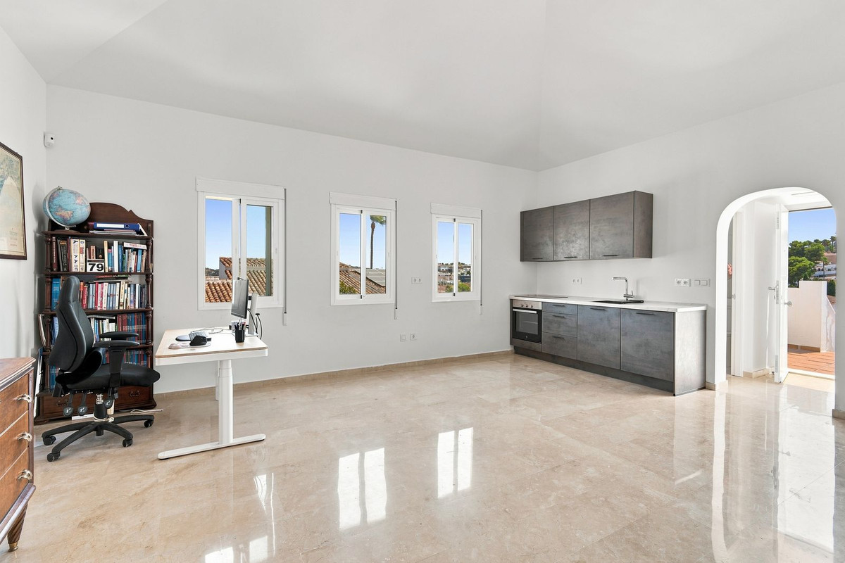 Appartement te koop in Mijas | 6 slaapkamers H5448232