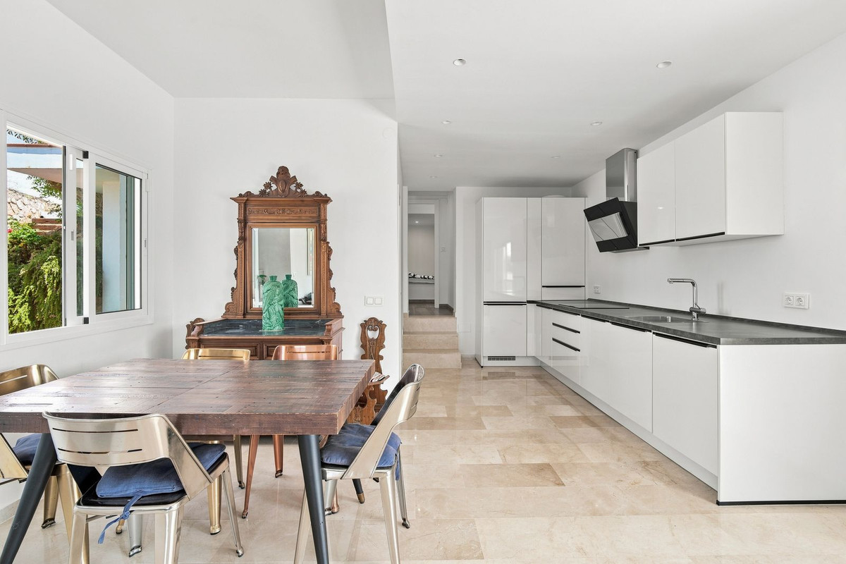 Appartement te koop in Mijas | 6 slaapkamers H5448232